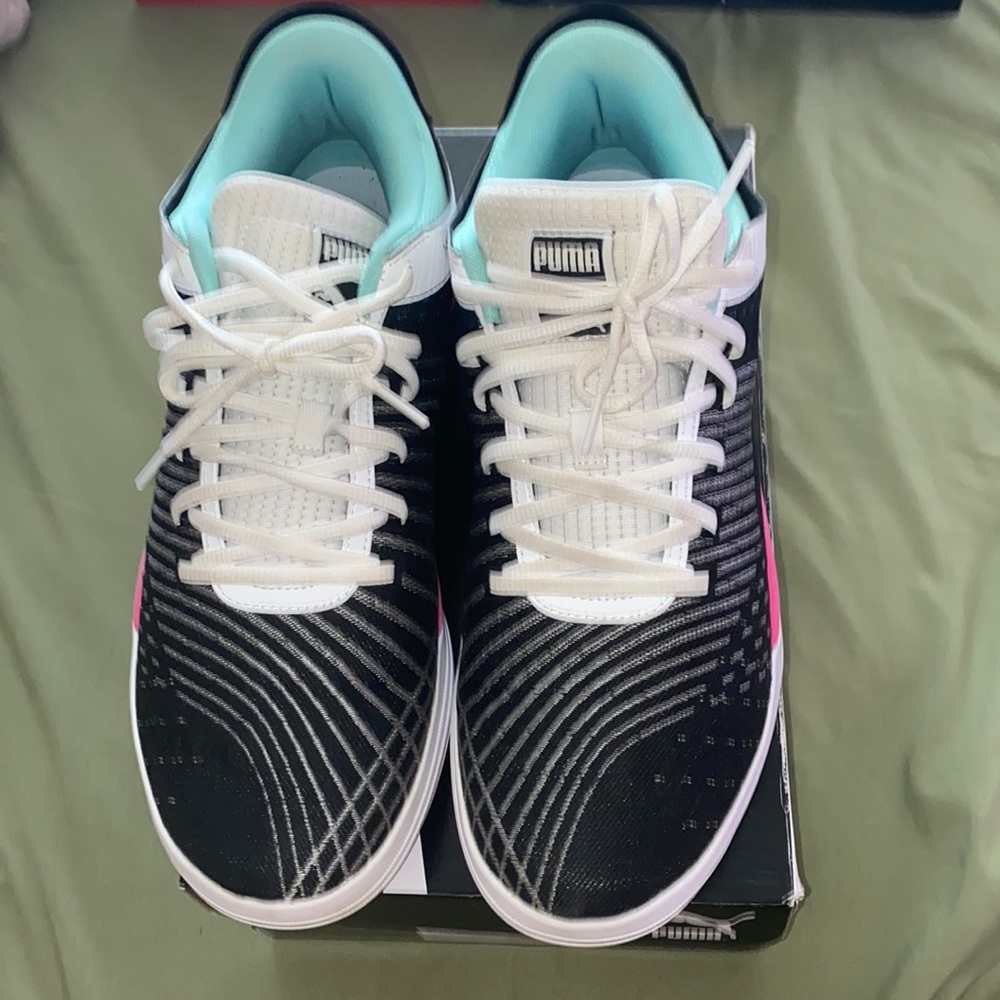 Puma Clyde Basketball Sneakers. Size 12